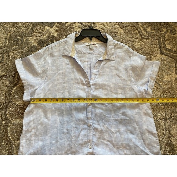 Tommy Bahama Women's Top Button Down Shirt Blue Linen Short Sleeve Size XL - Picture 6 of 6